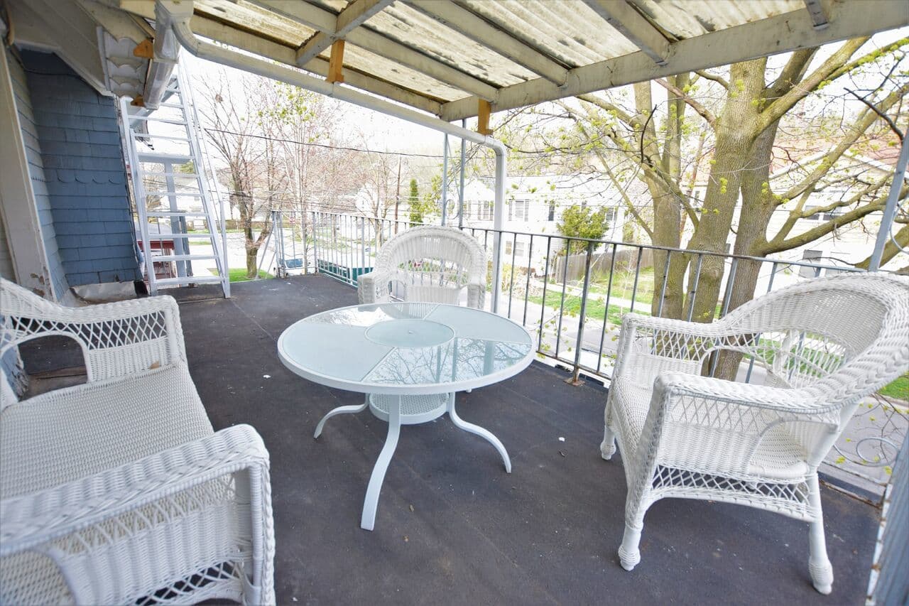 Ithaca Apartment: 1002 N. Aurora St.