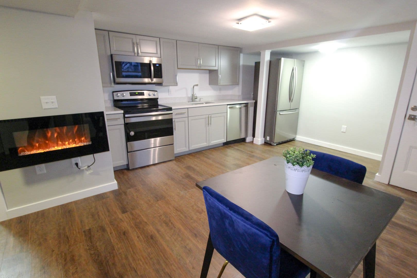Ithaca Apartment: 230 Bryant Ave