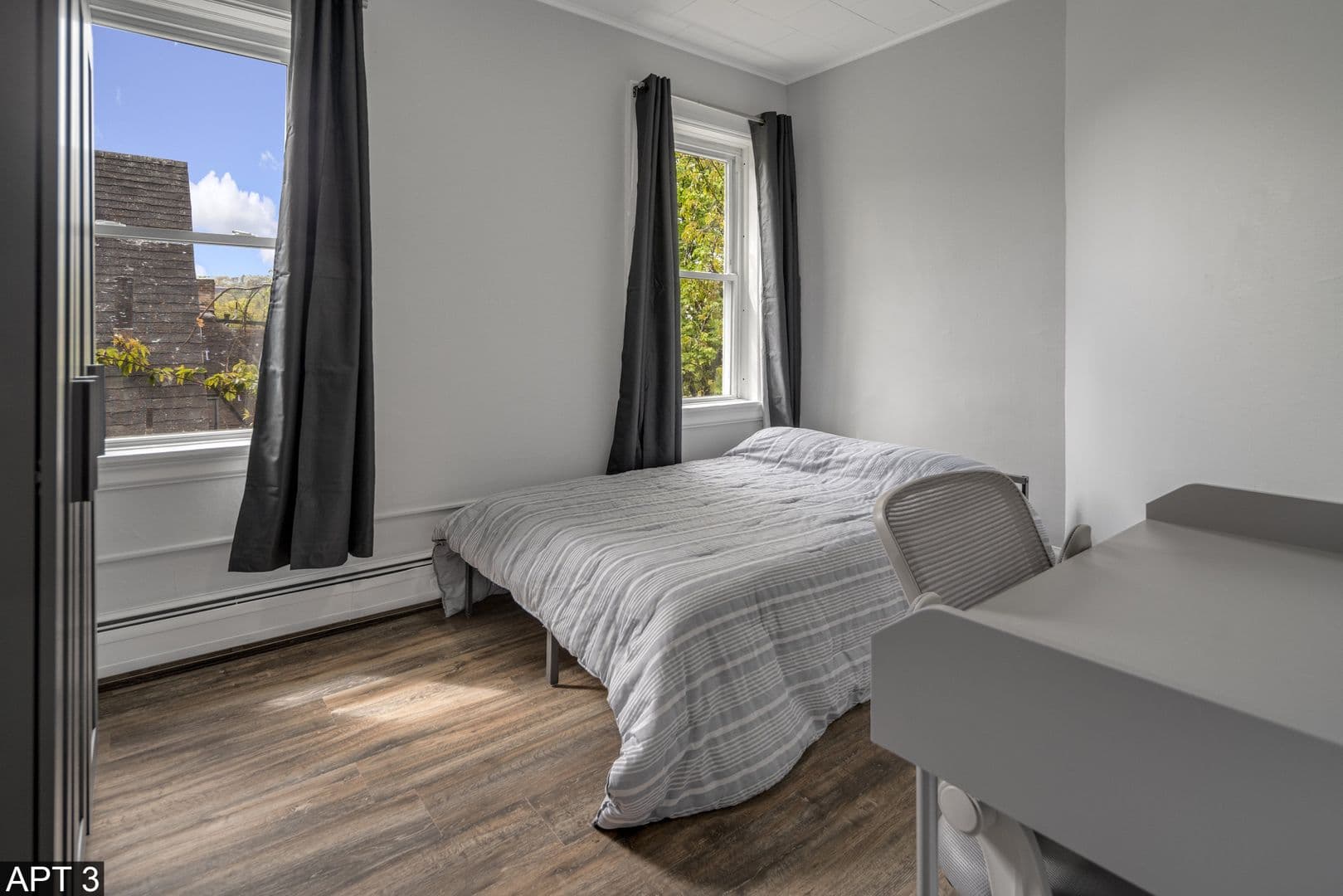 Ithaca Apartment: 308 Stewart Ave