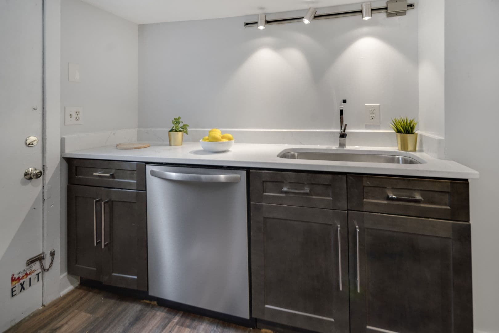 Ithaca Apartment: 404-406 University Ave