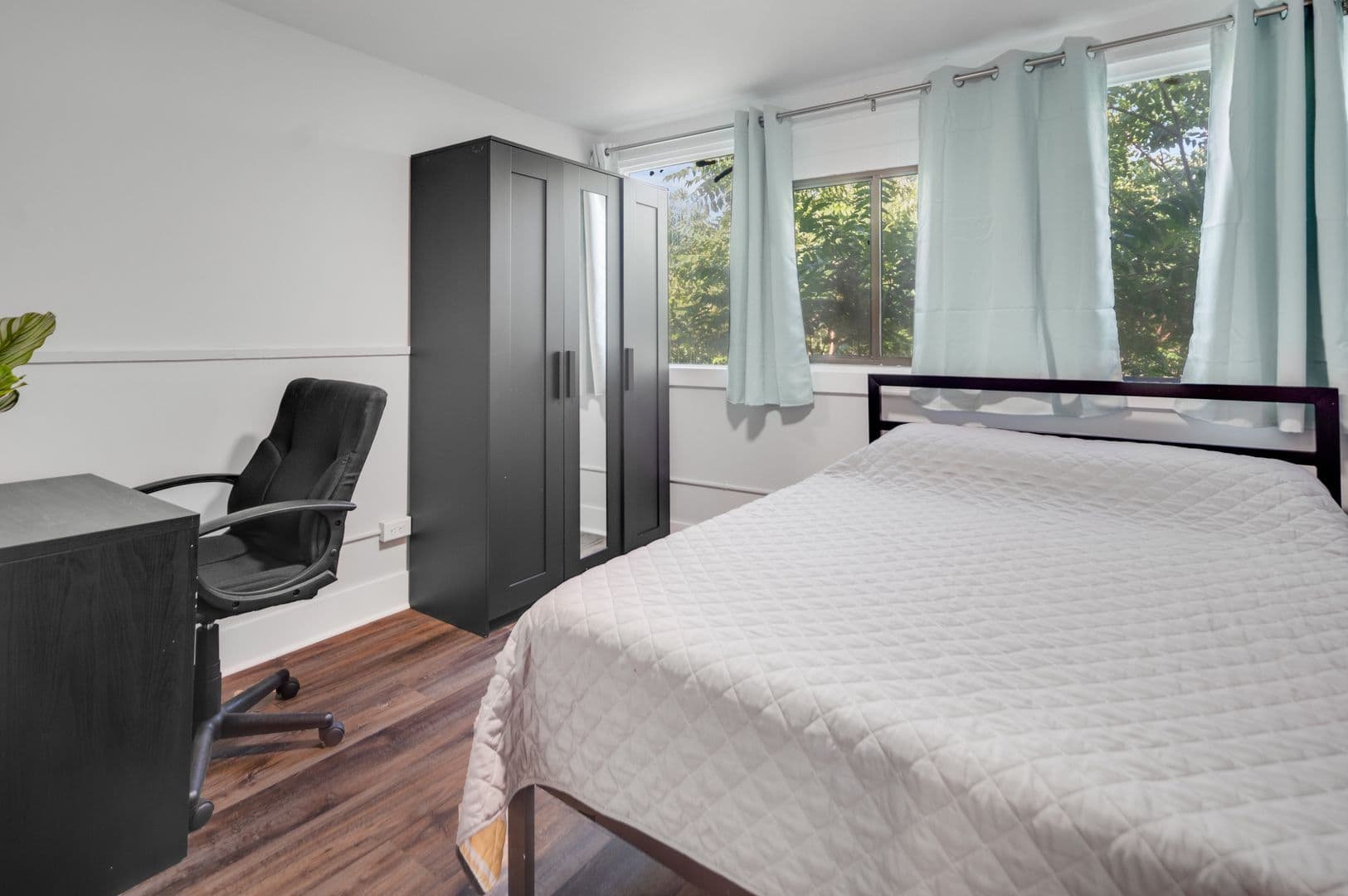 Ithaca Apartment: 404-406 University Ave