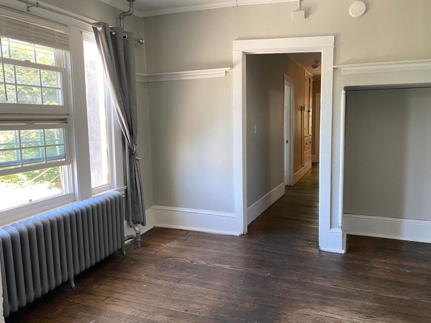 Ithaca Apartment: 609 E State St