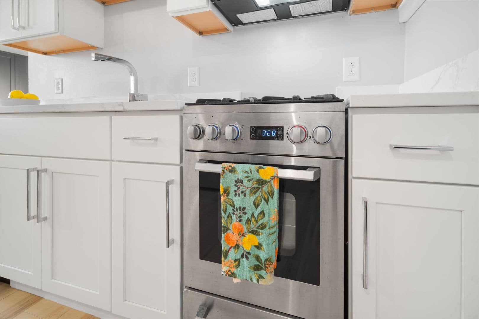 Ithaca Apartment: 504 Stewart Ave