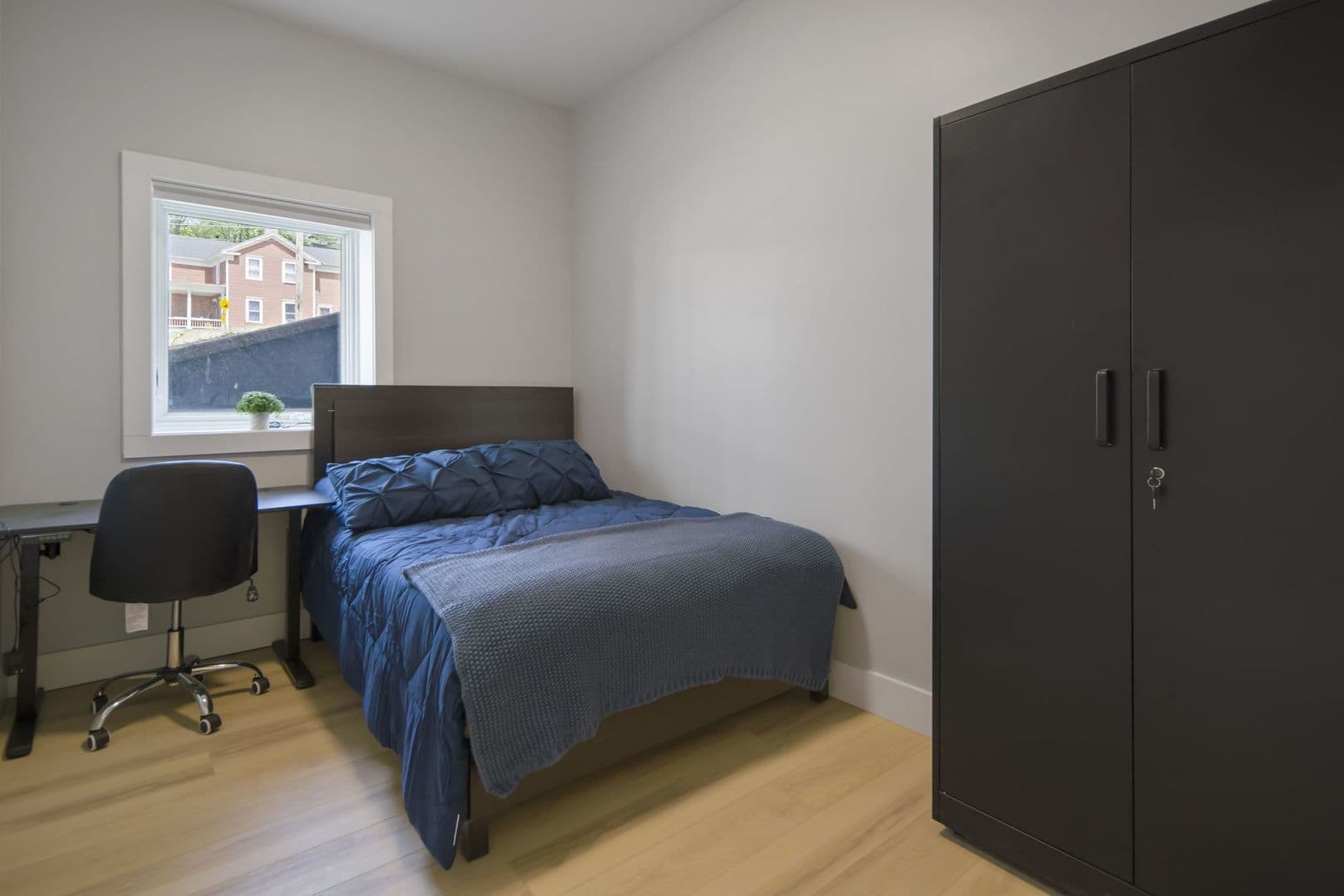 Ithaca Apartment: 601 E State St