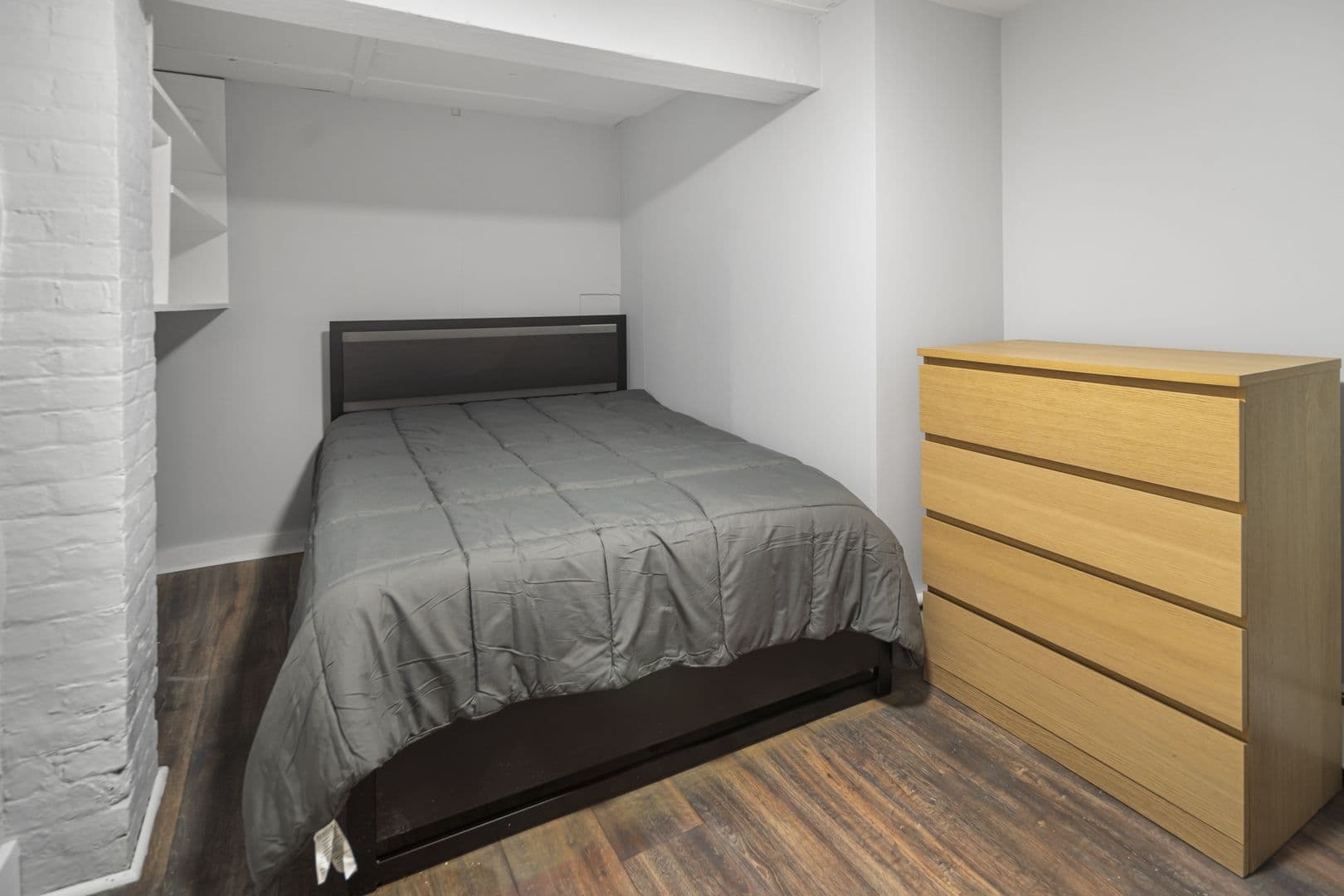 Ithaca Apartment: 710 Stewart Ave