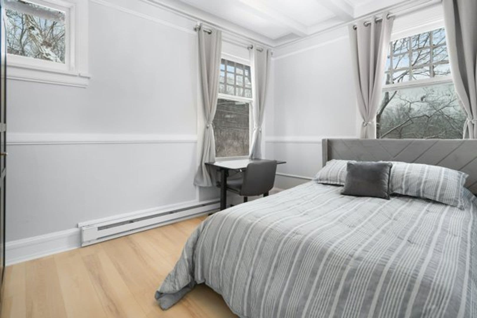 Ithaca Apartment: 504 Stewart Ave