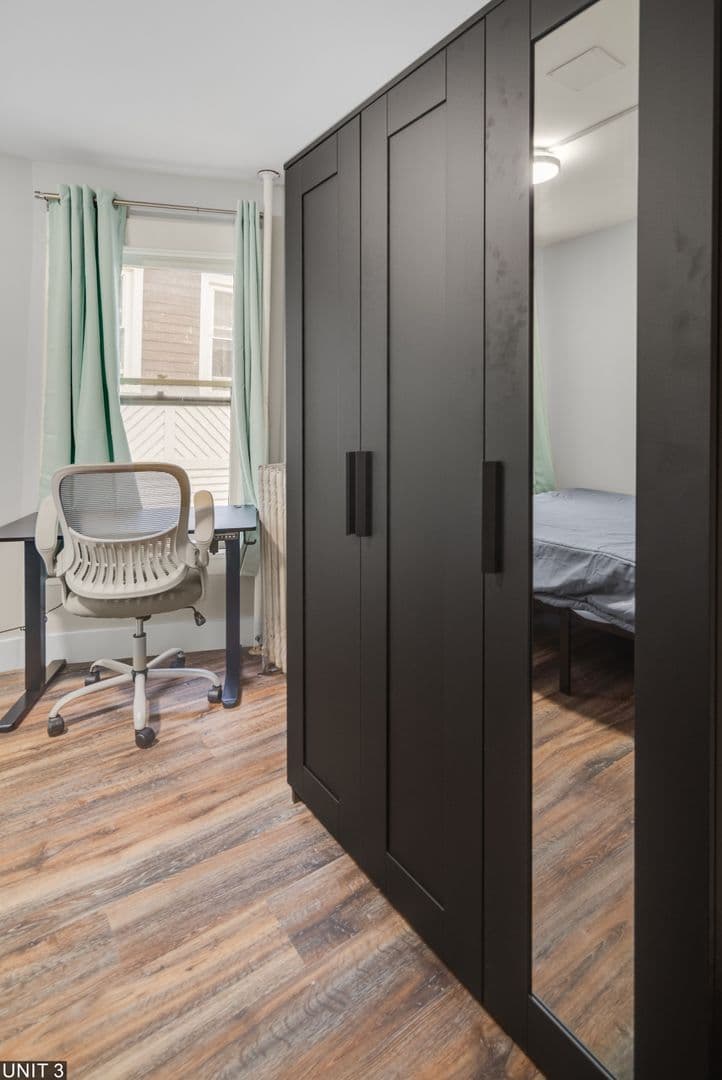 Ithaca Apartment: 109 Williams St