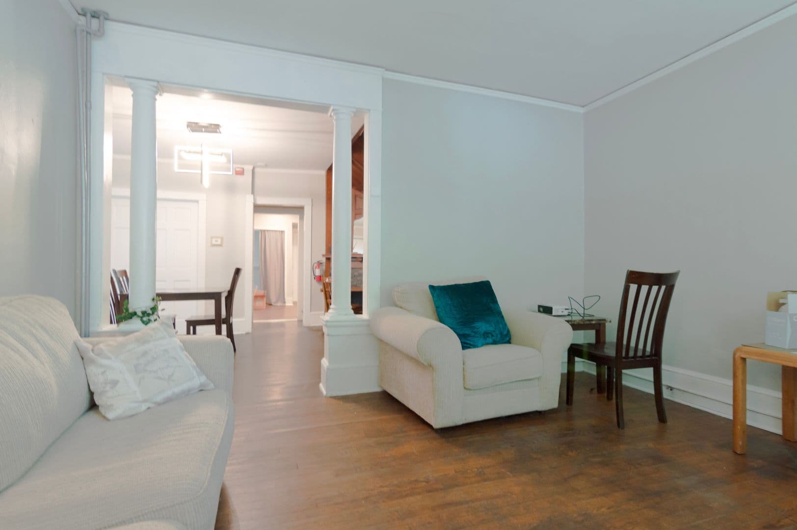 Ithaca Apartment: 609 E State St