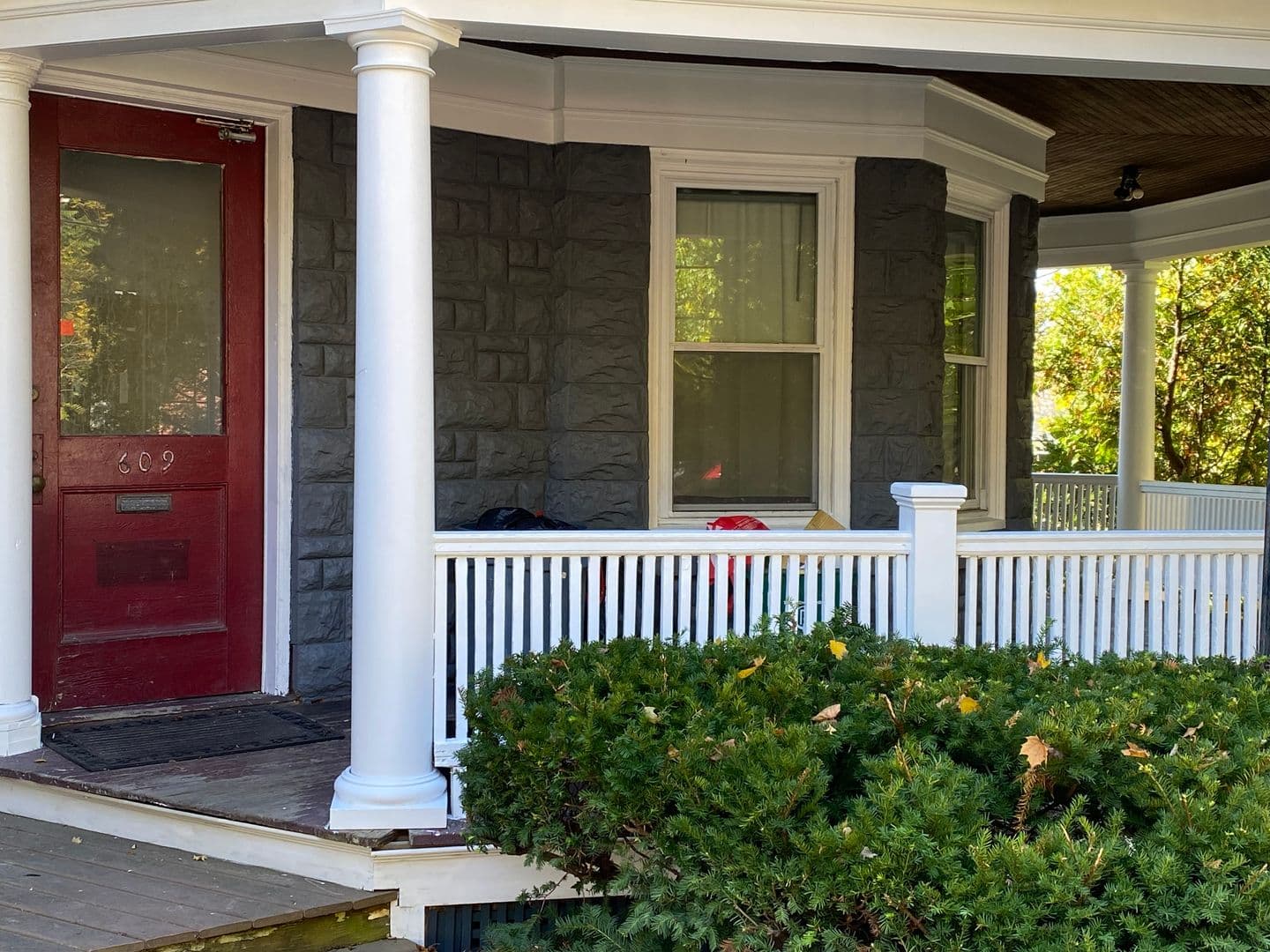 Ithaca Apartment: 609 E State St