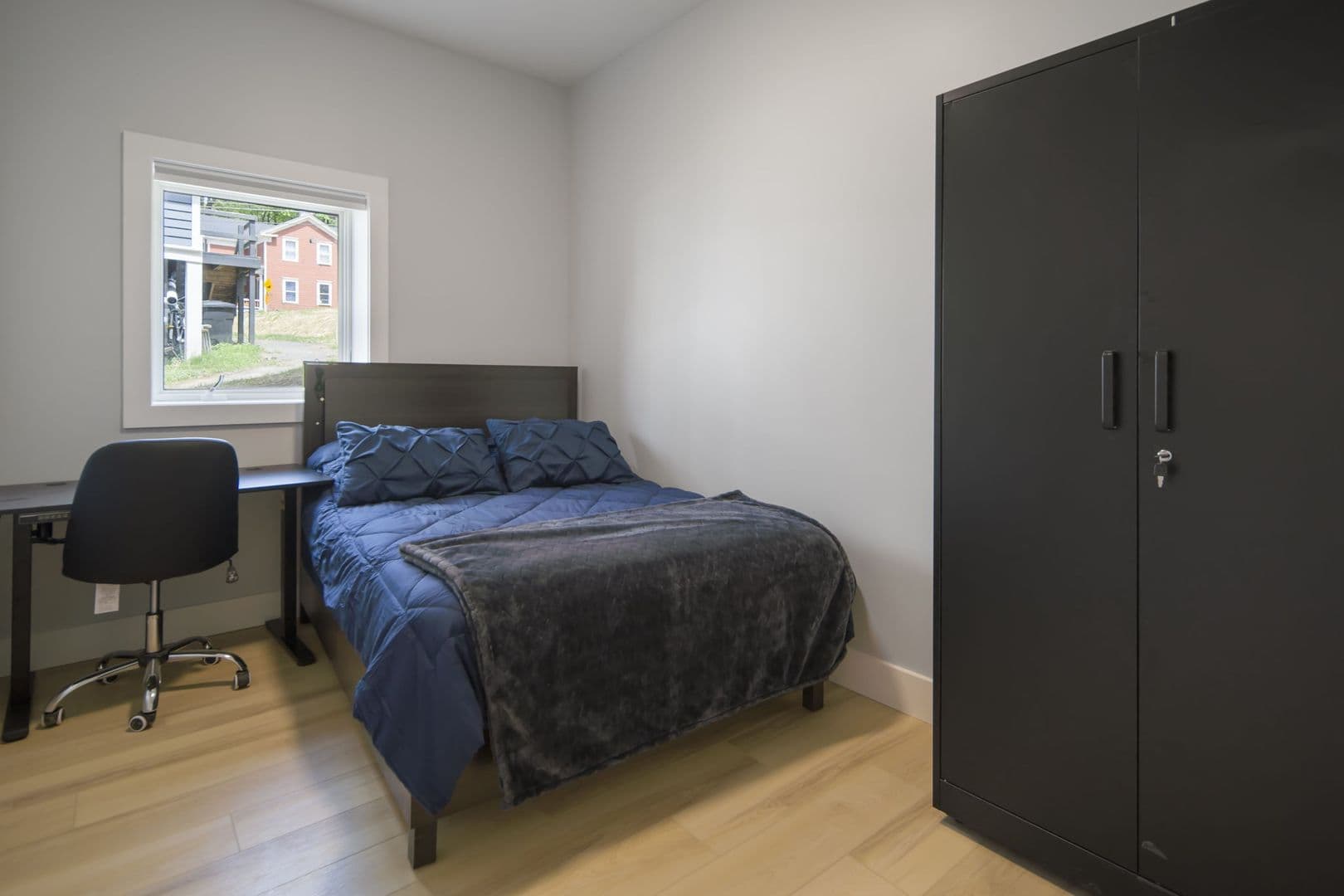 Ithaca Apartment: 601 E State St
