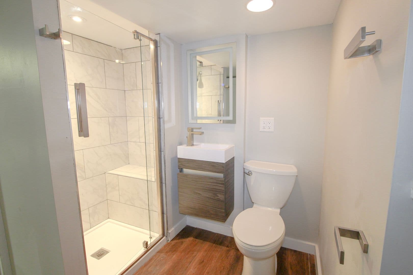 Ithaca Apartment: 230 Bryant Ave
