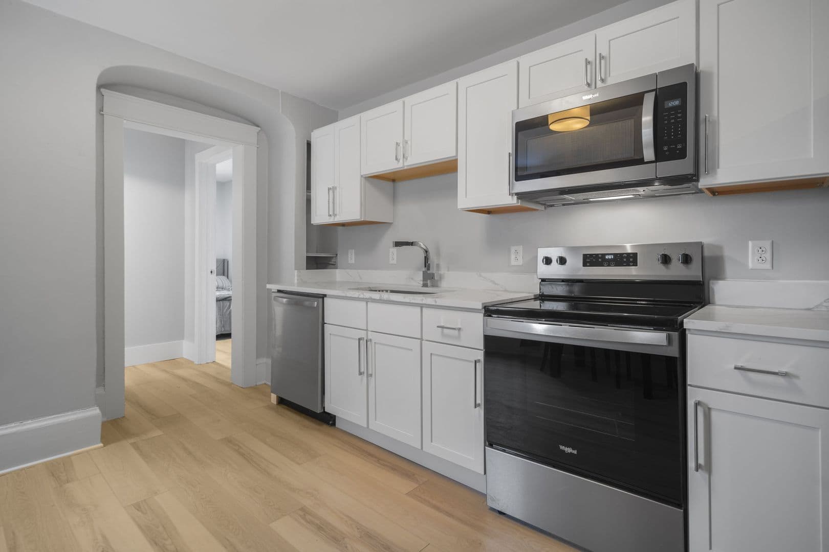 Ithaca Apartment: 104 Harvard Pl