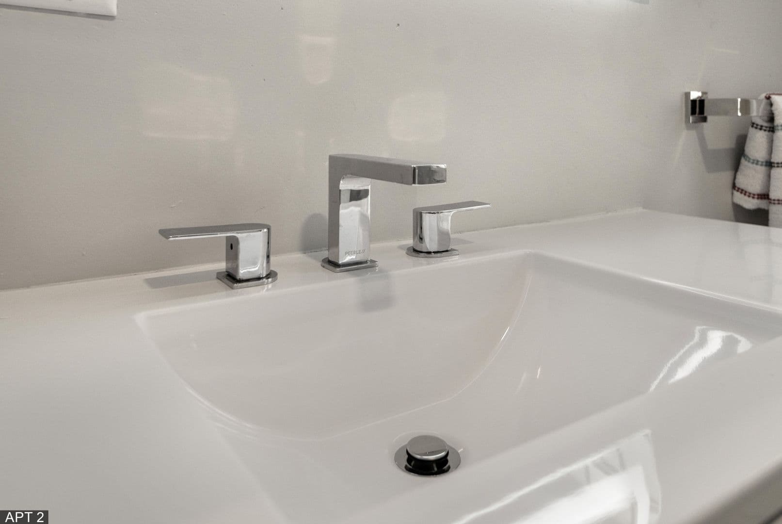 Ithaca Apartment: 711 E Seneca St