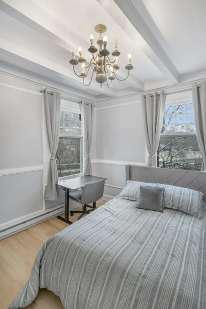 Ithaca Apartment: 504 Stewart Ave