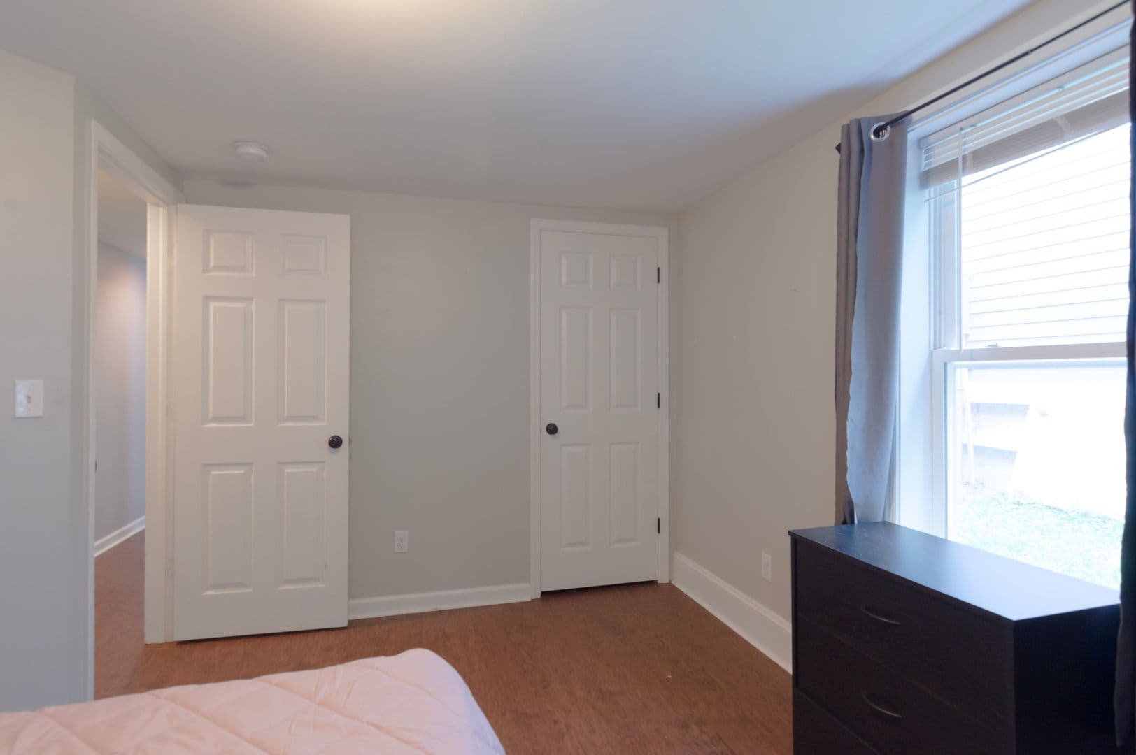 Ithaca Apartment: 217 Columbia St.