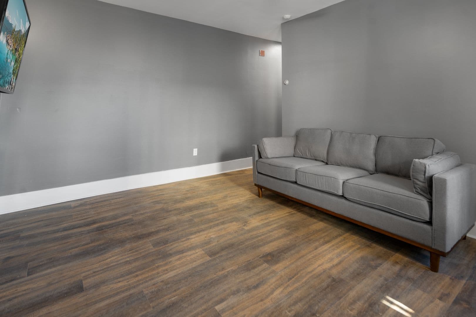 Ithaca Apartment: 404-406 University Ave