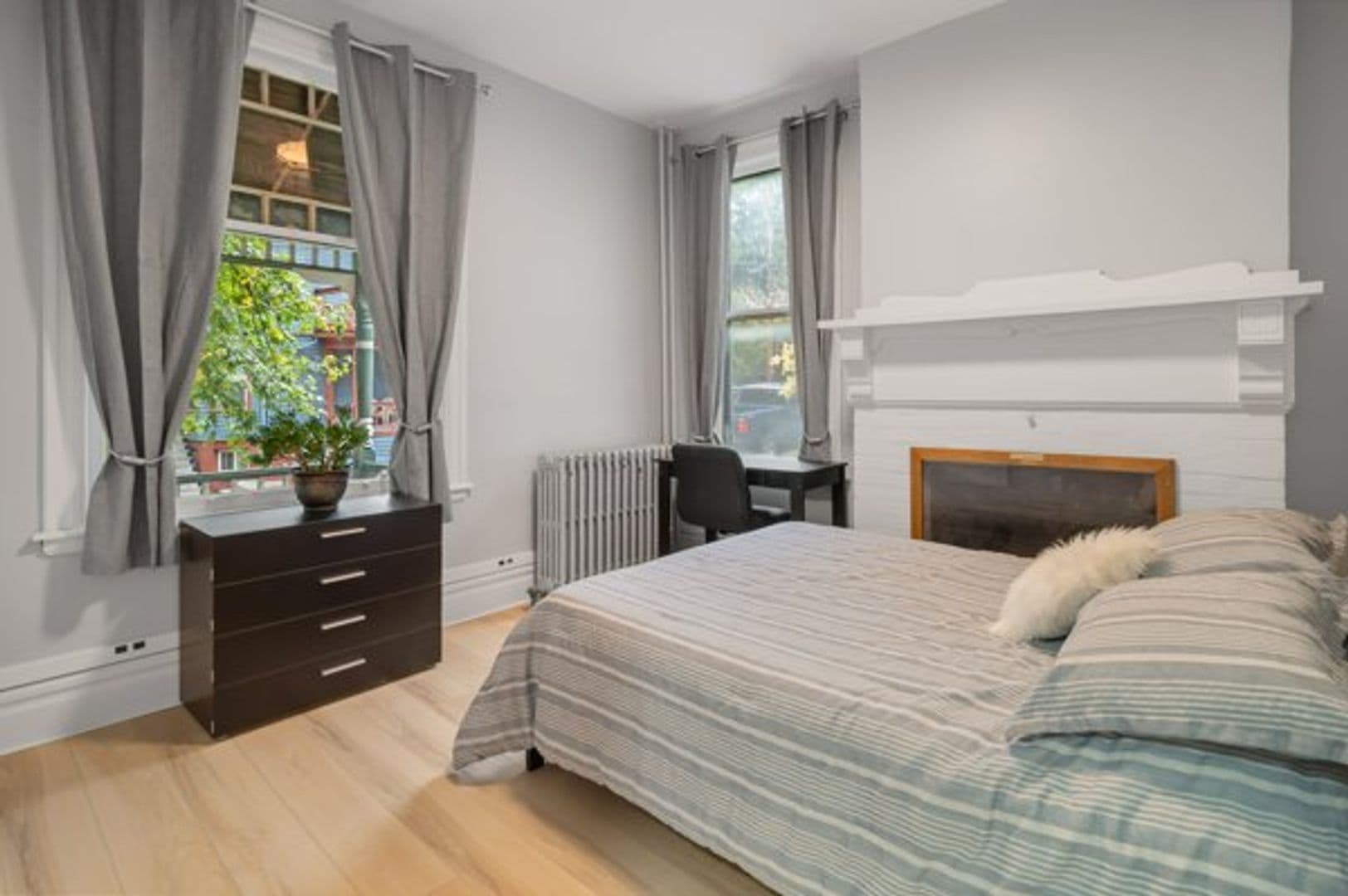 Ithaca Apartment: 702 E State St