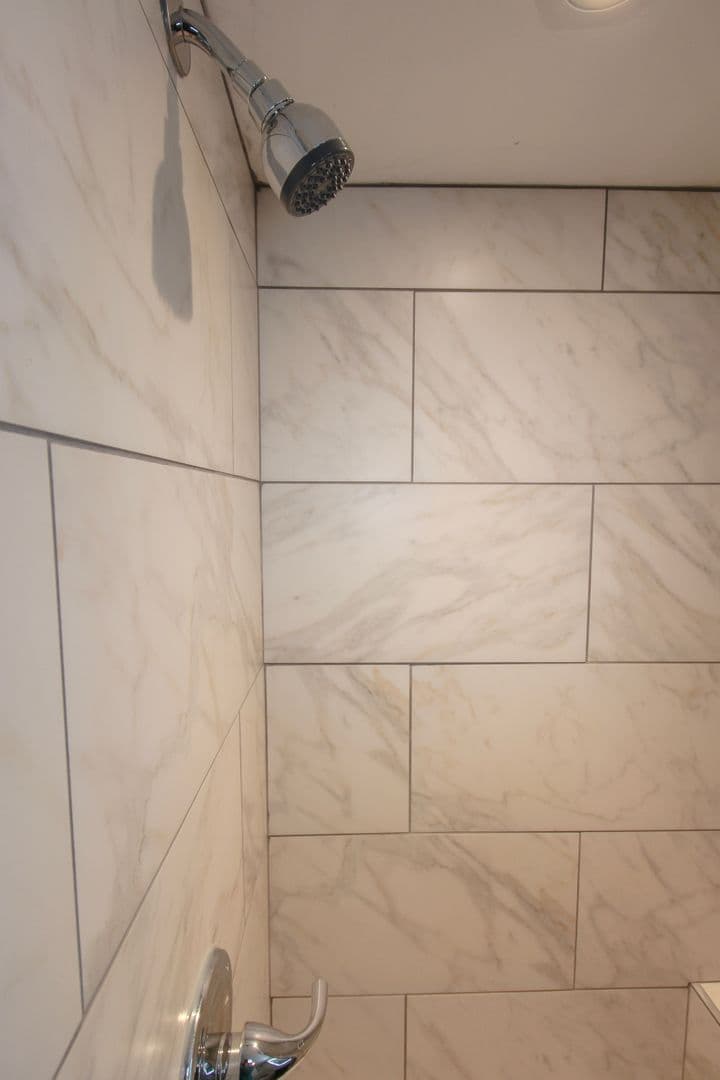 Ithaca Apartment: 230 Bryant Ave