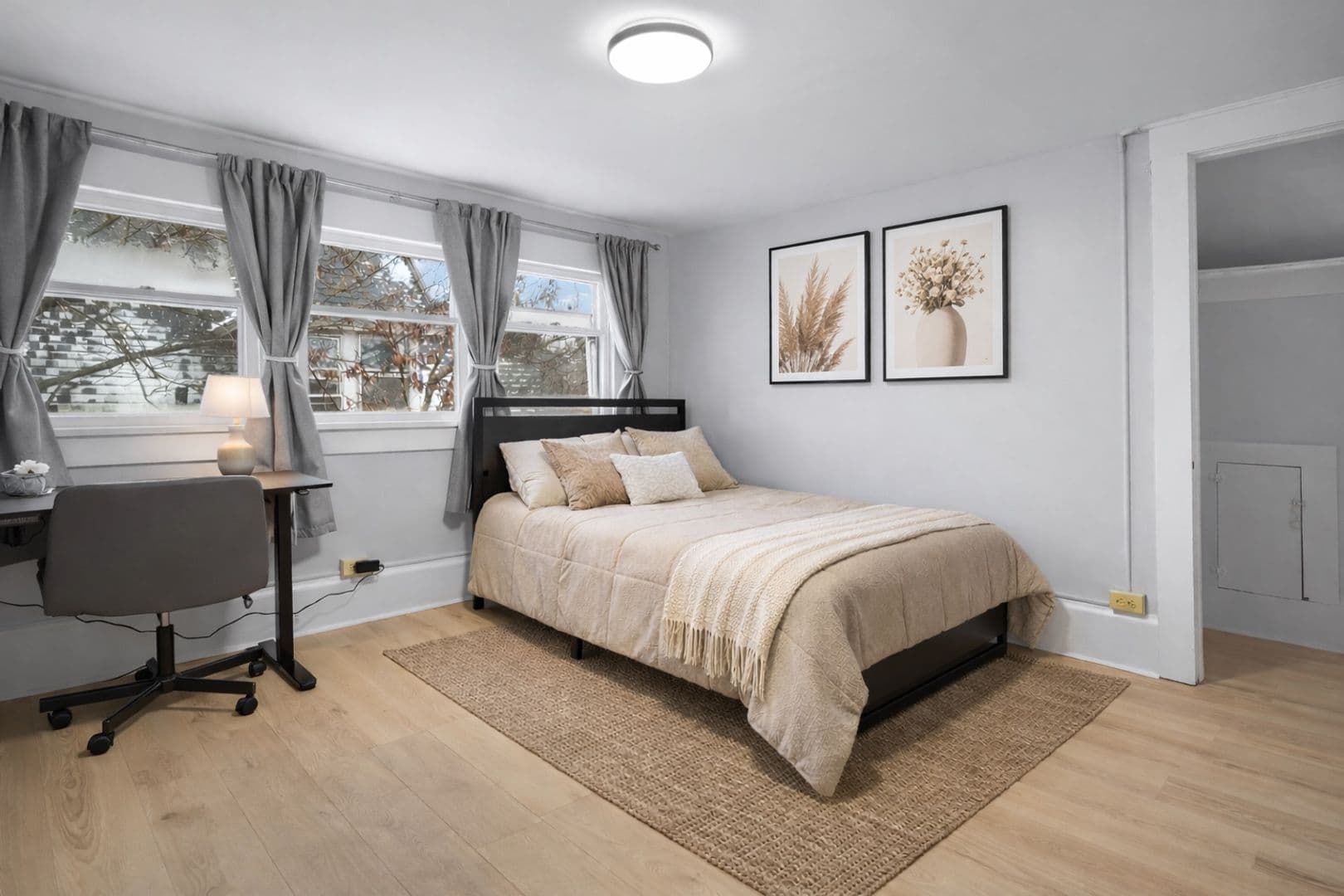 Ithaca Apartment: 104 Harvard Pl