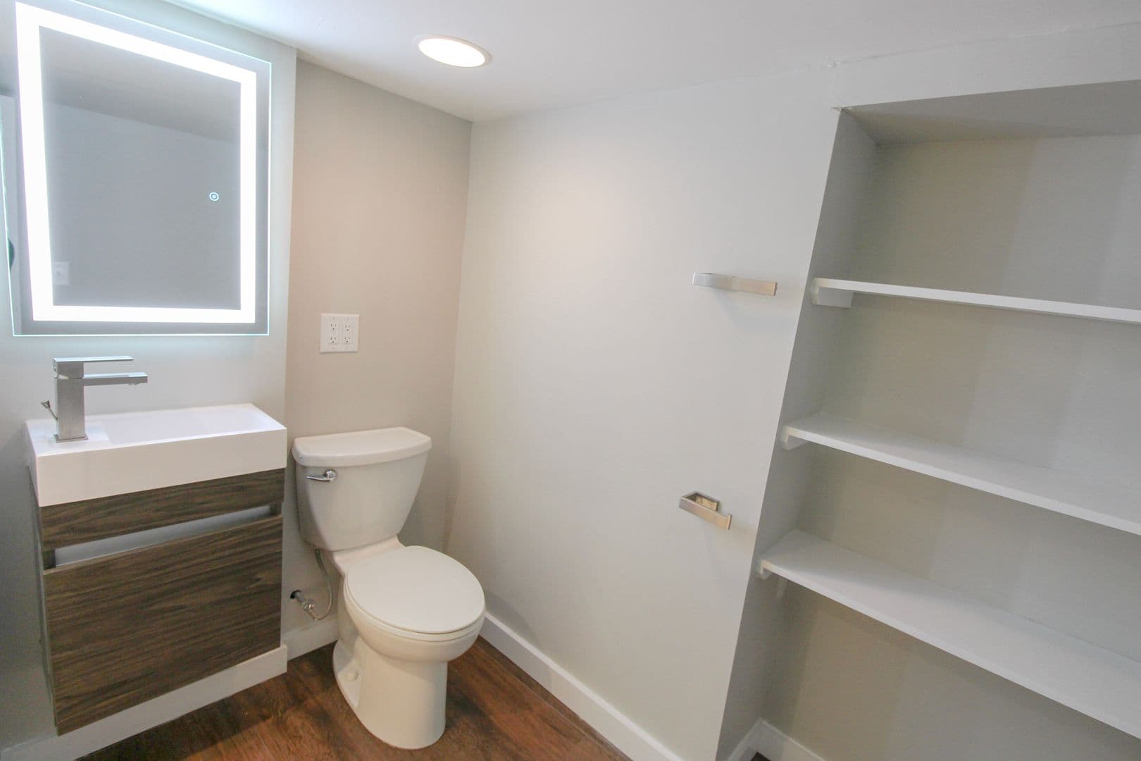 Ithaca Apartment: 230 Bryant Ave