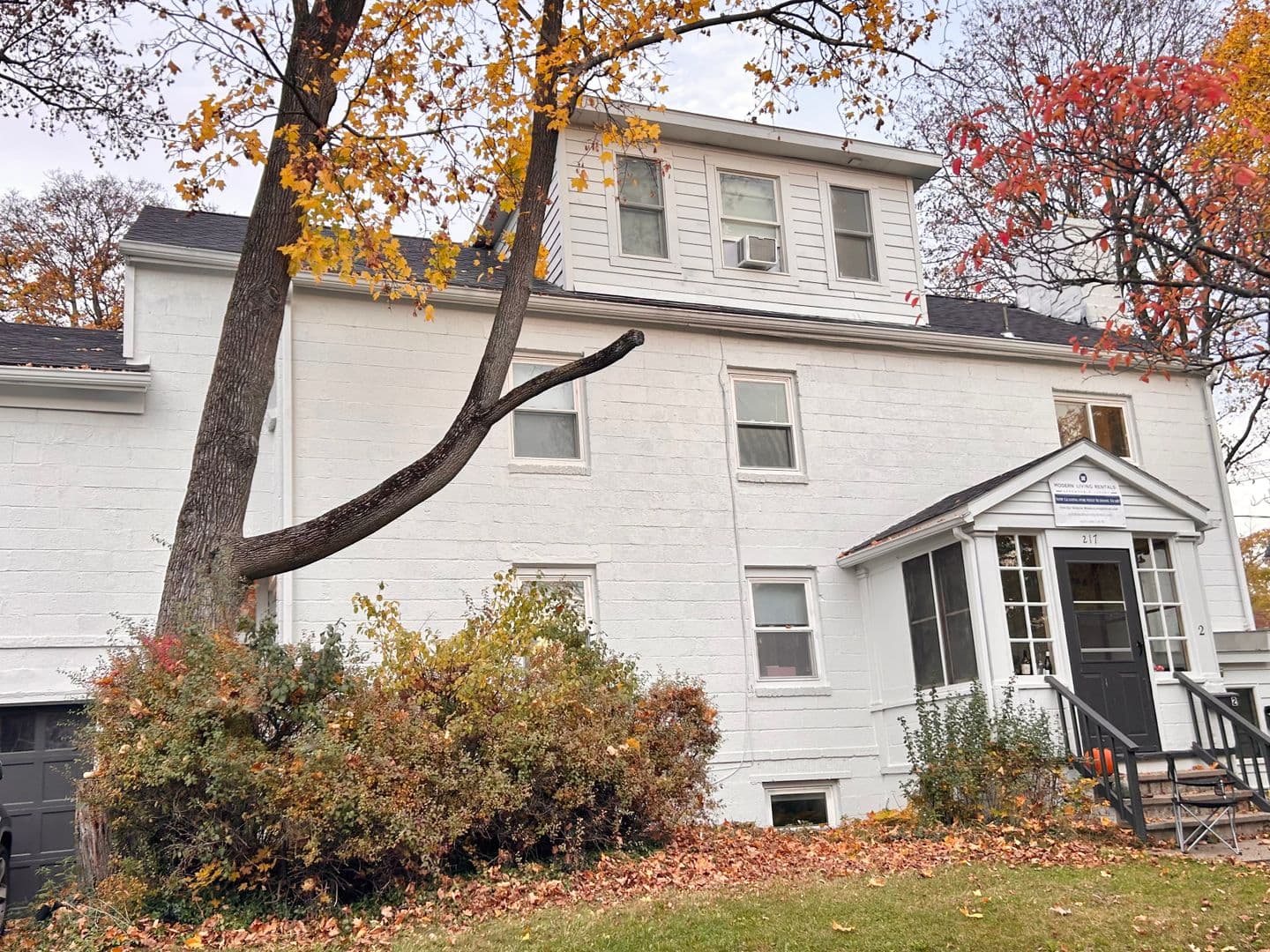 Ithaca Apartment: 230 Bryant Ave