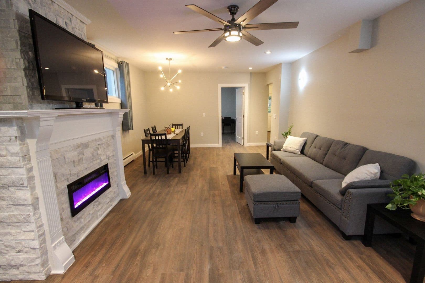 Ithaca Apartment: 522 Stewart Ave
