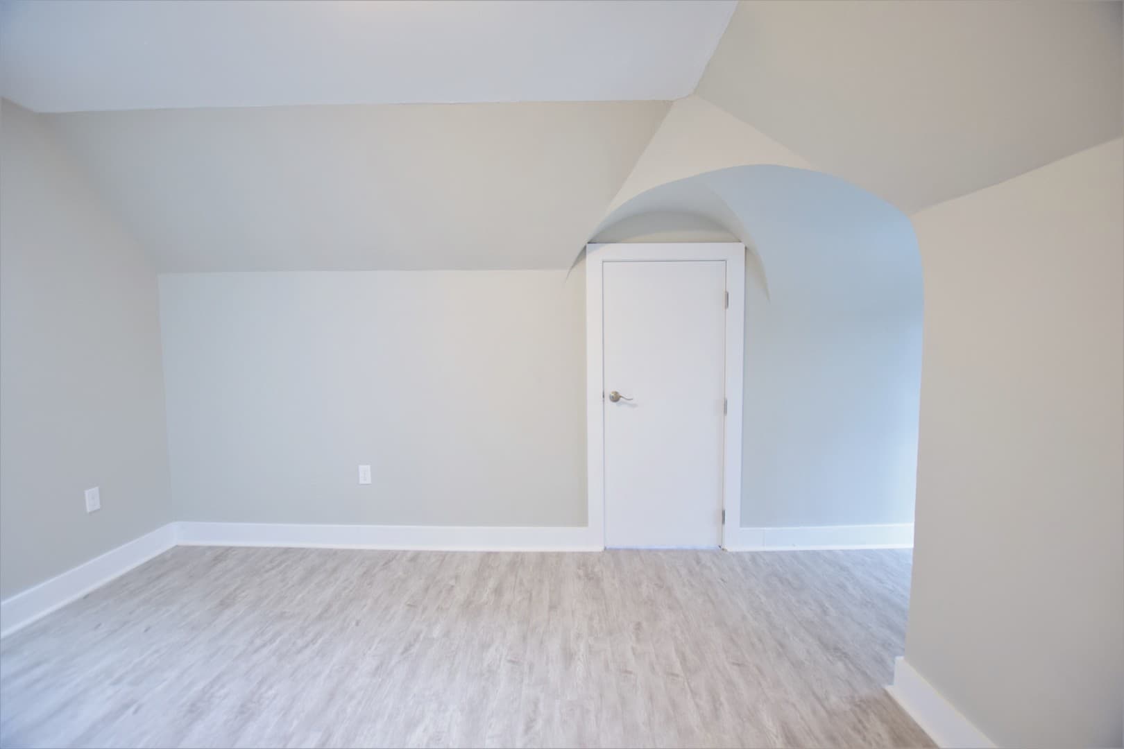 Ithaca Apartment: 1002 N. Aurora St.