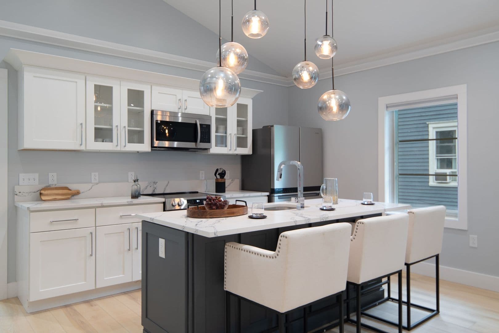 Ithaca Apartment: 601 E State St