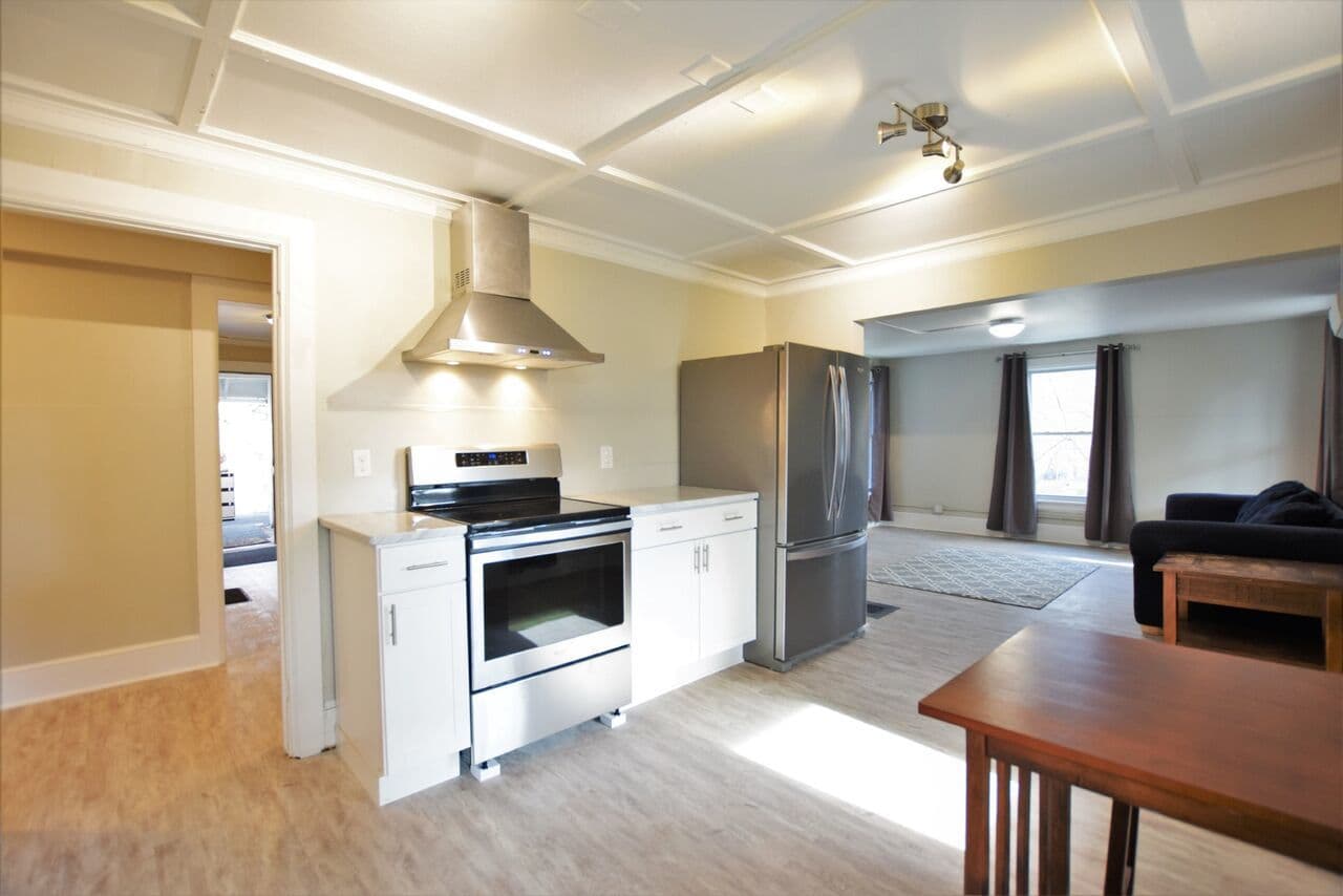 Ithaca Apartment: 1002 N. Aurora St.