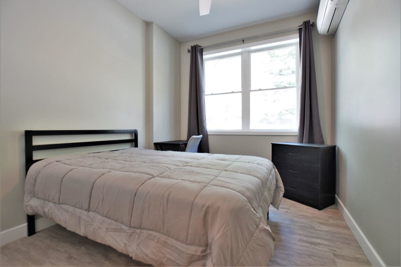 Ithaca Apartment: 217 Columbia St.