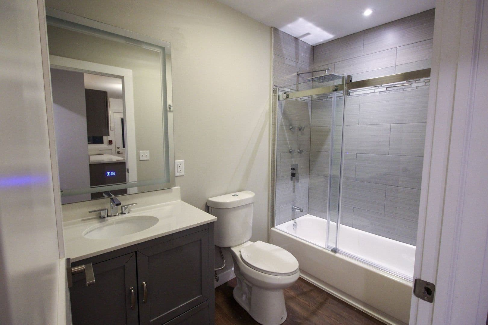 Ithaca Apartment: 522 Stewart Ave