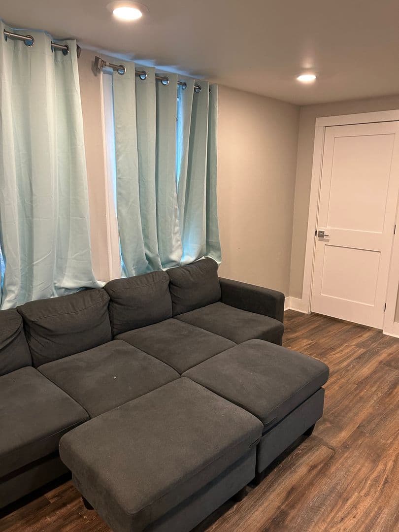 Ithaca Apartment: 613 E State St