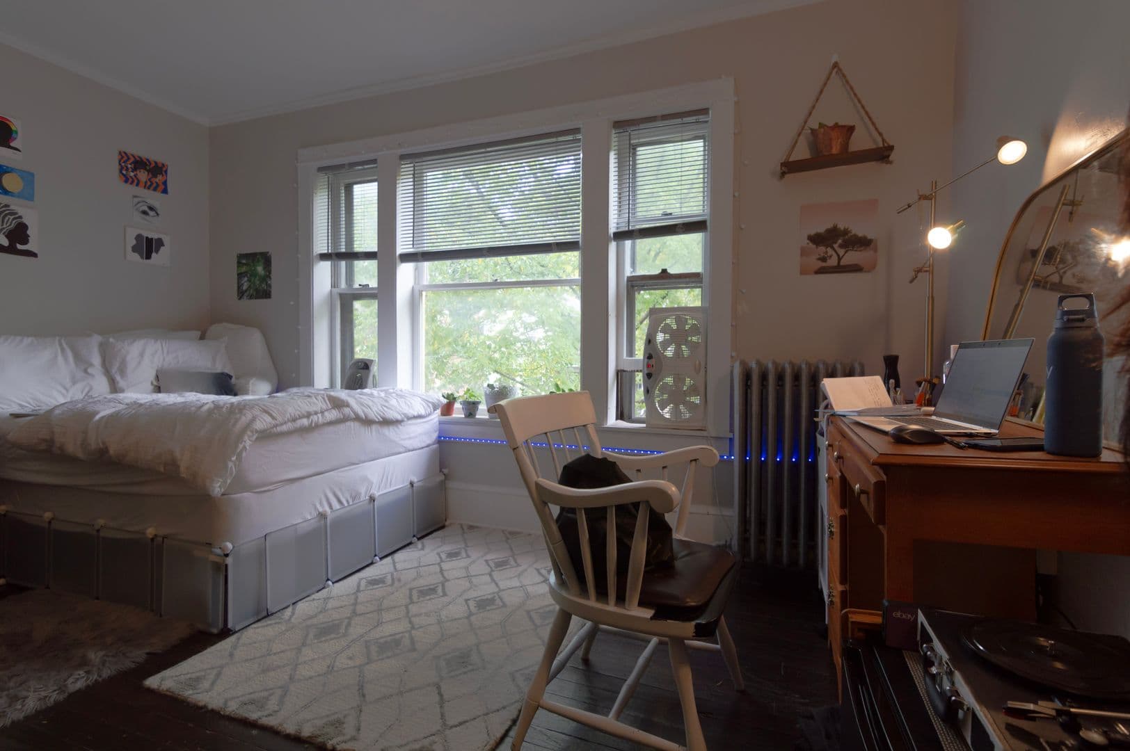 Ithaca Apartment: 609 E State St