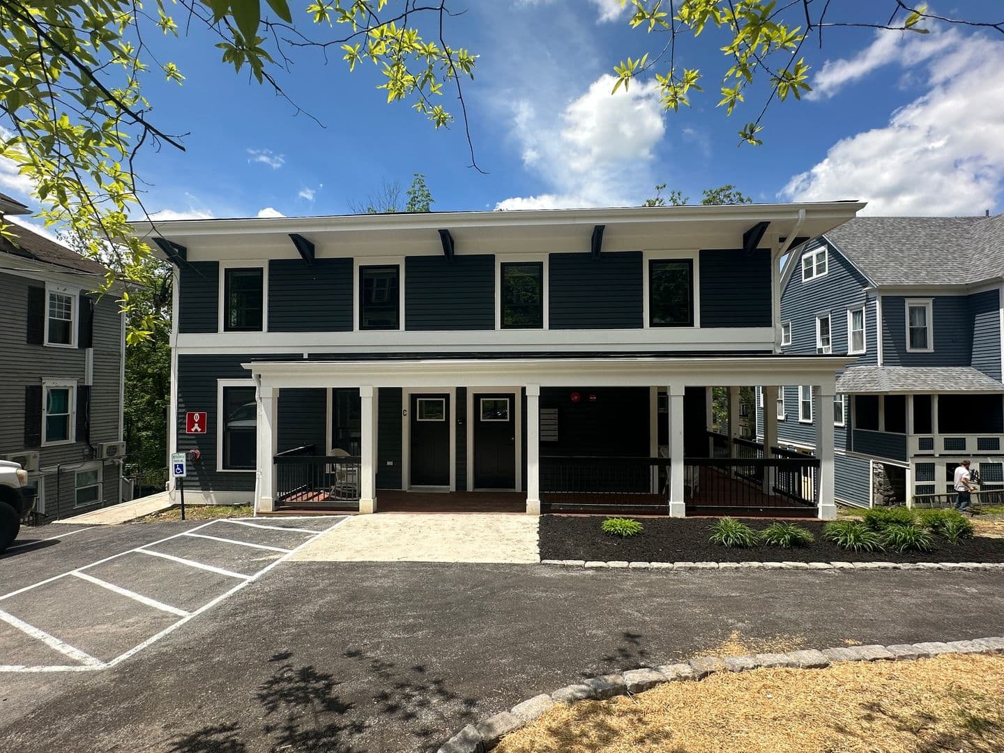 Ithaca Apartment: 601 E State St