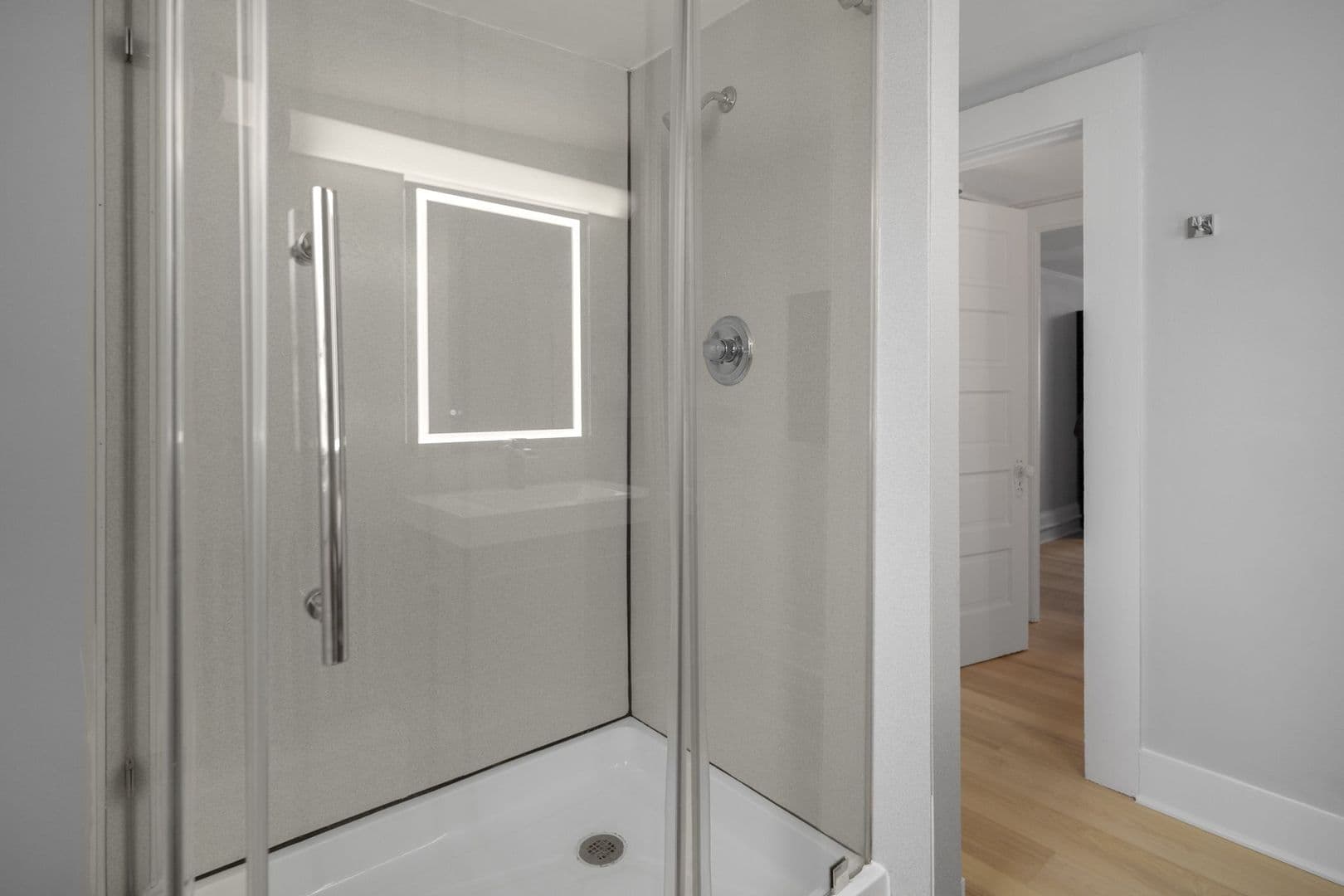 Ithaca Apartment: 104 Harvard Pl