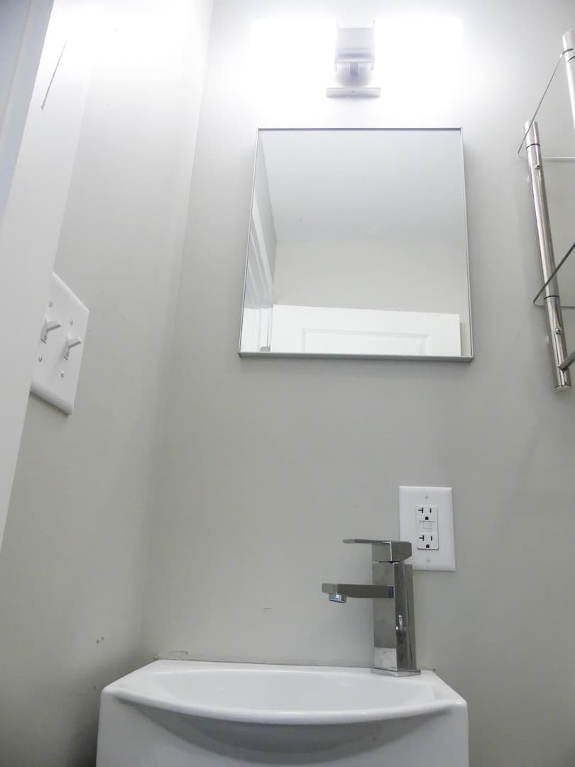 Ithaca Apartment: 144 Linn St.