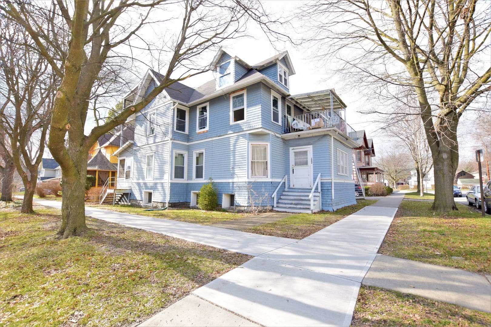Ithaca Apartment: 1002 N. Aurora St.