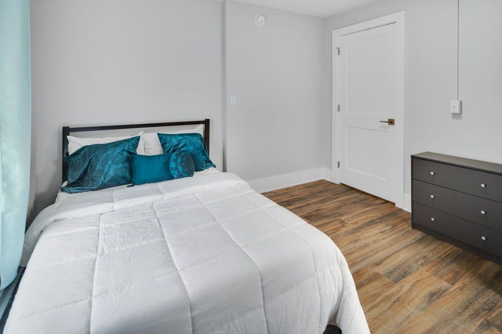 Ithaca Apartment: 105 Highland Place
