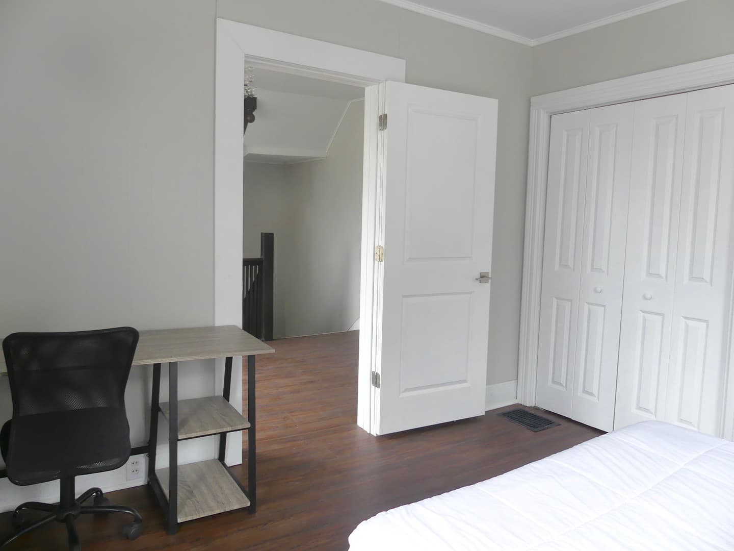 Ithaca Apartment: 311 Farm St