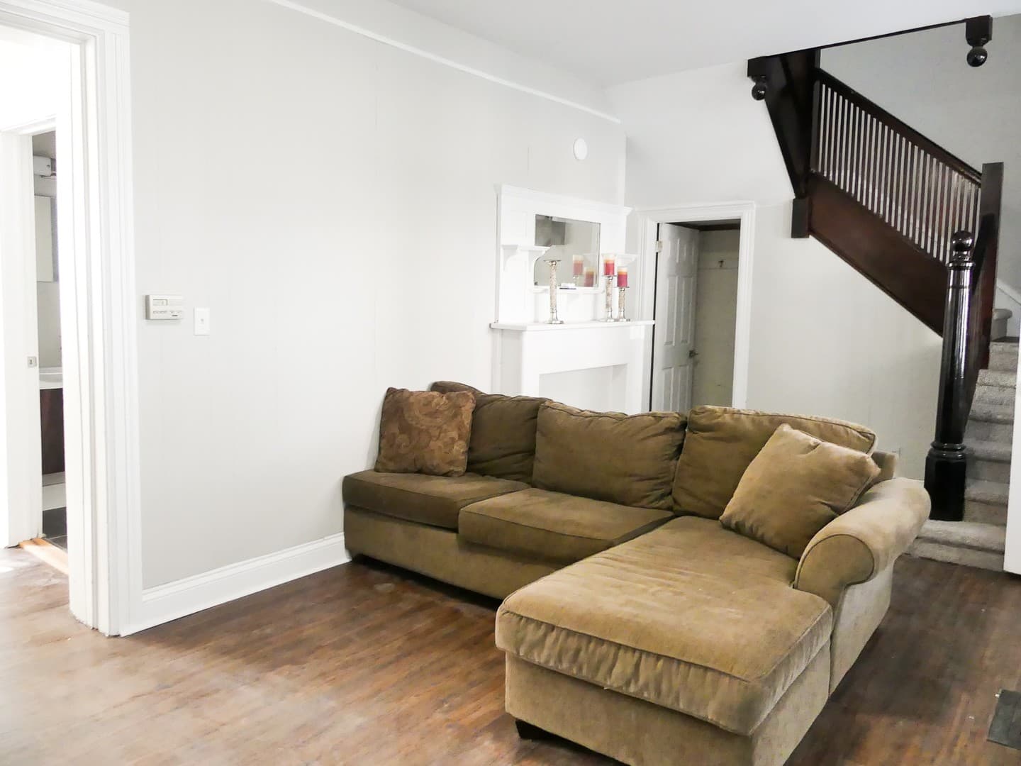 Ithaca Apartment: 144 Linn St.