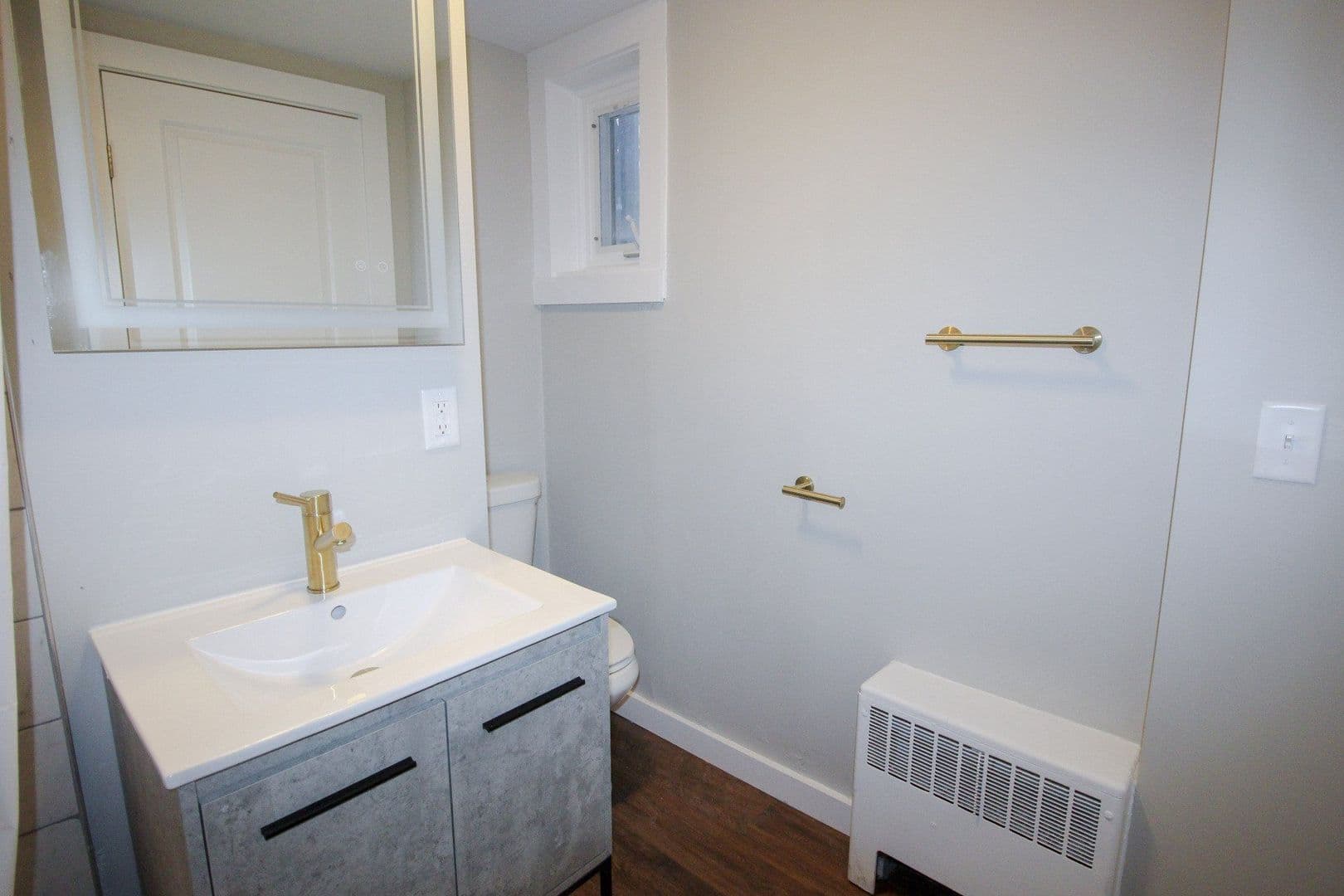 Ithaca Apartment: 230 Bryant Ave