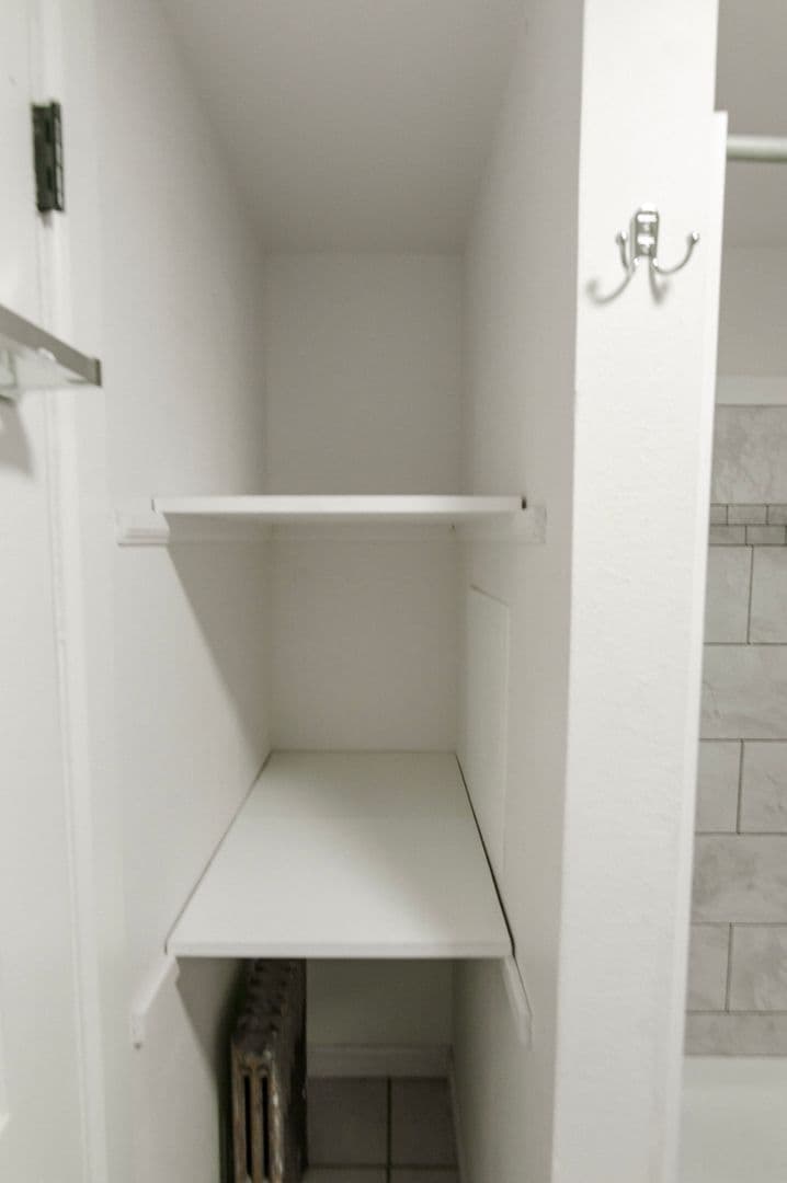 Ithaca Apartment: 217 Columbia St.