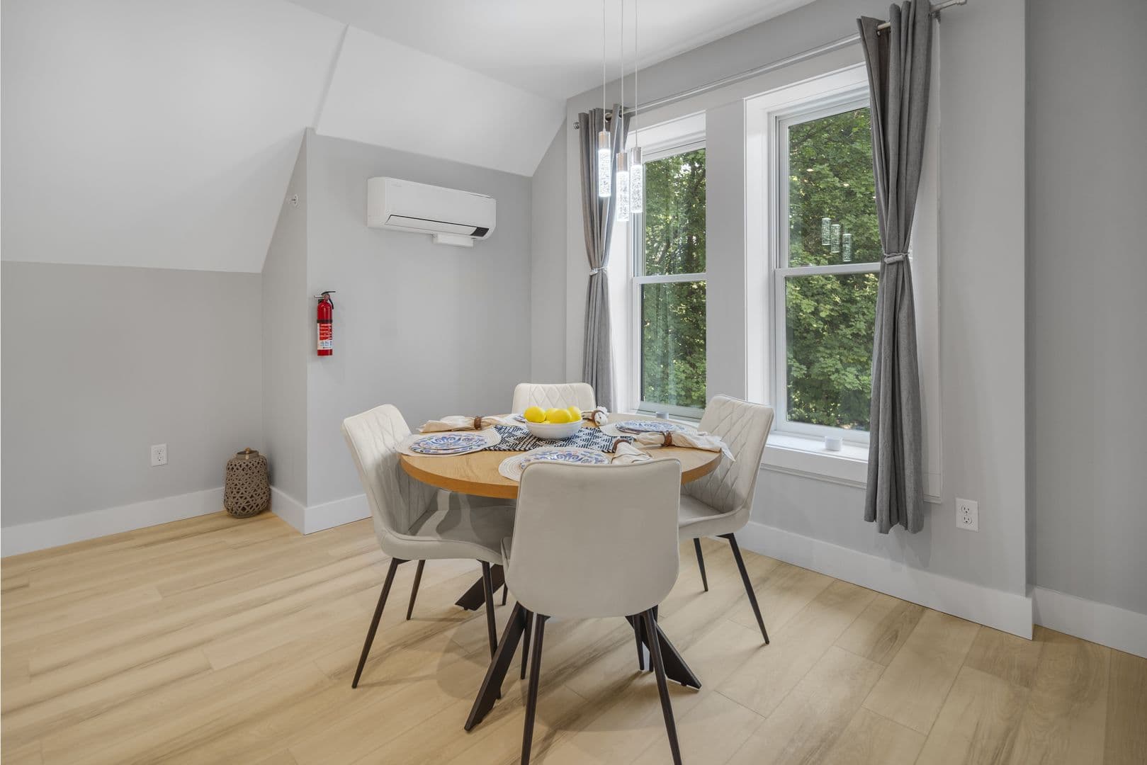 Ithaca Apartment: 200 Highland Ave