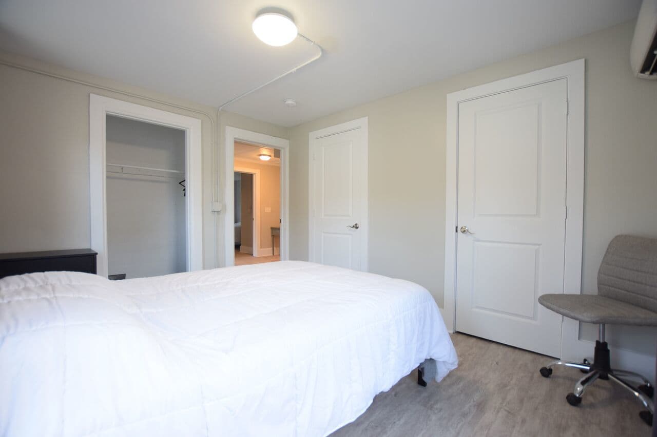 Ithaca Apartment: 1002 N. Aurora St.