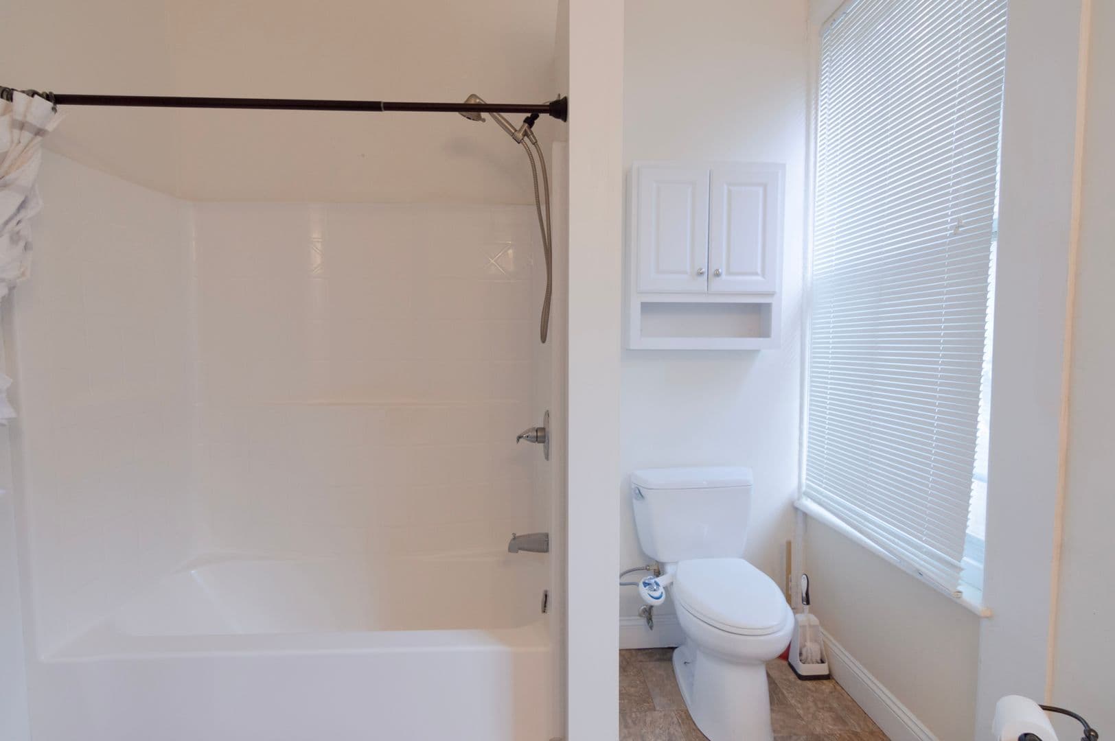 Ithaca Apartment: 232 S Geneva St