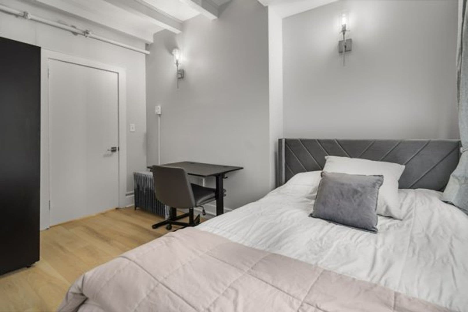 Ithaca Apartment: 504 Stewart Ave