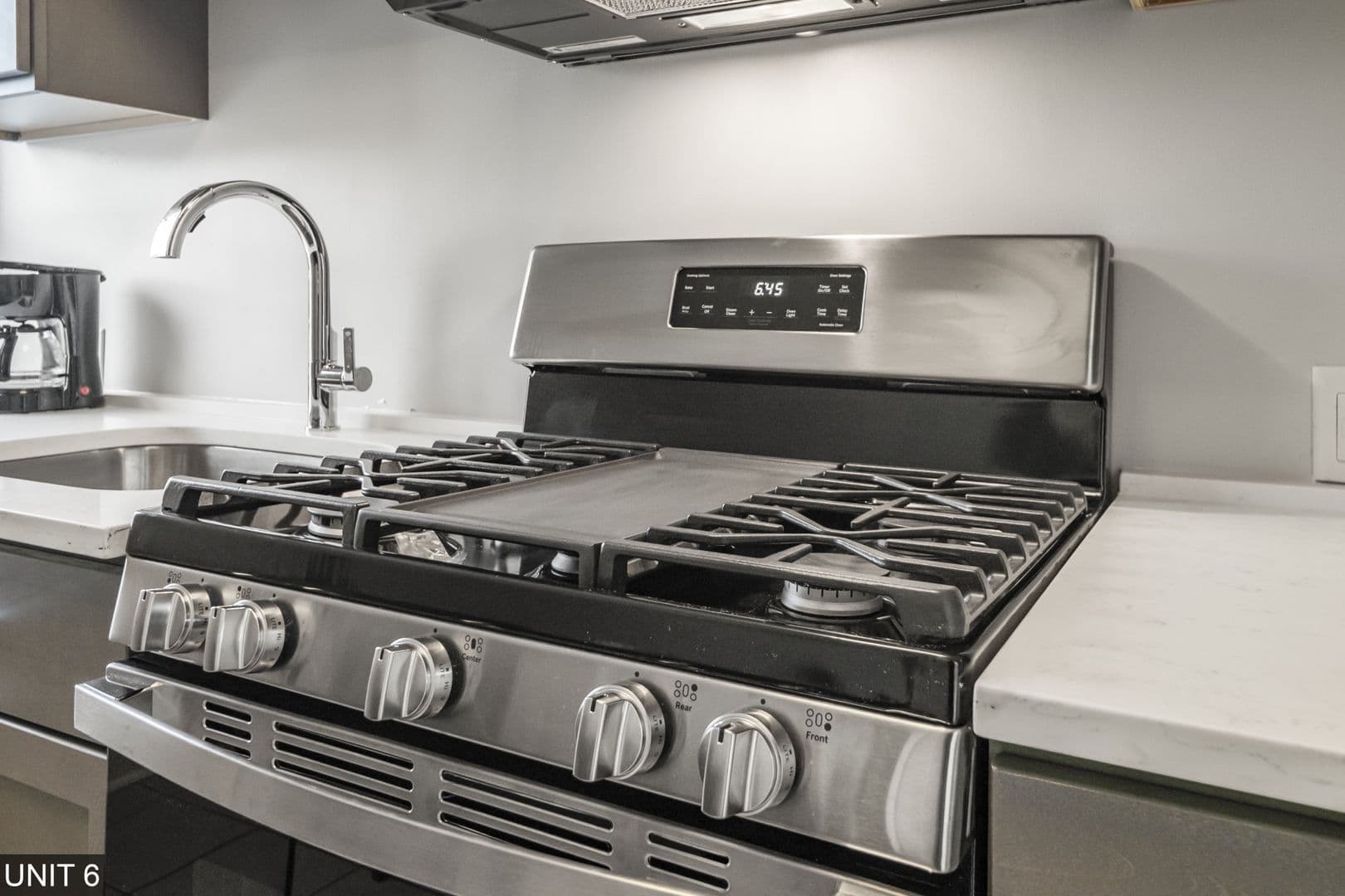 Ithaca Apartment: 710 Stewart Ave