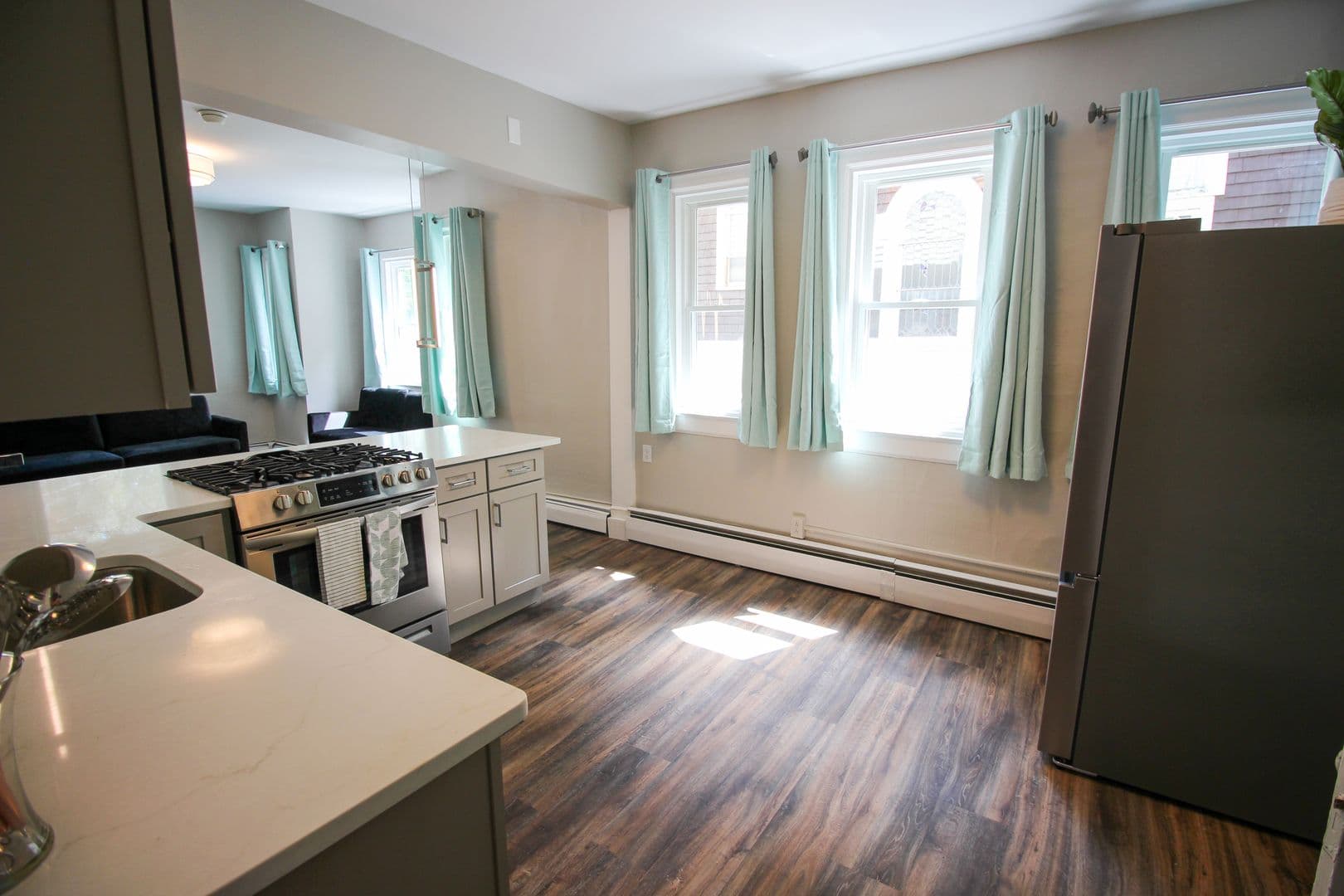 Ithaca Apartment: 522 Stewart Ave