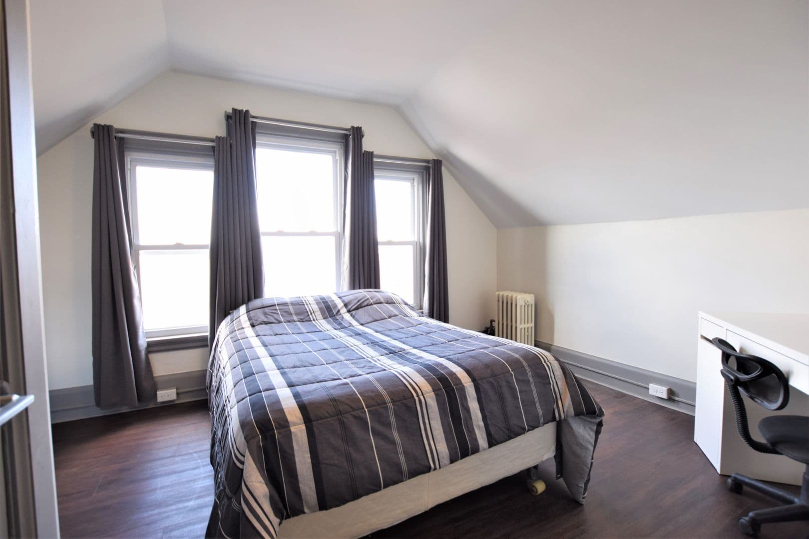 Ithaca Apartment: 306 Bryant Ave