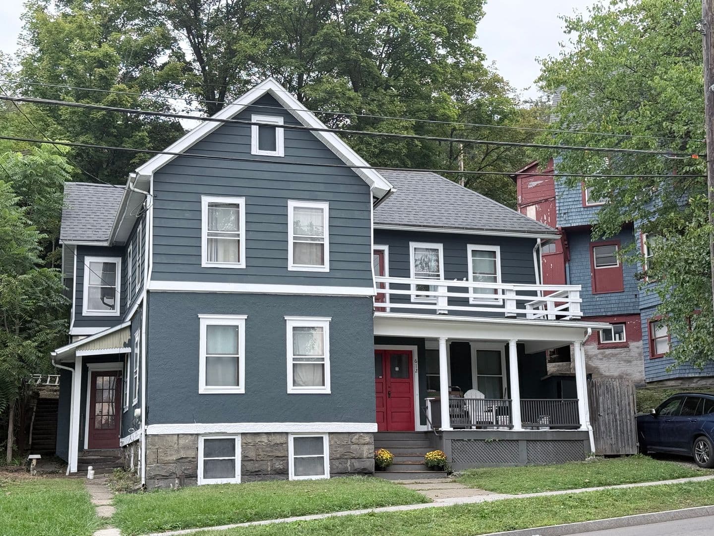 Ithaca Apartment: 613 E State St